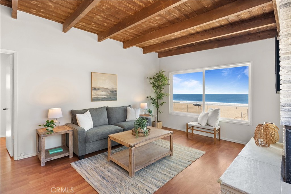920 The Strand Property Photo 20
