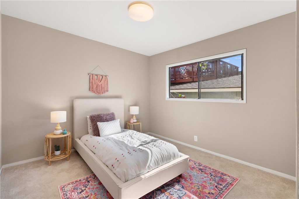 920 The Strand Property Photo 28