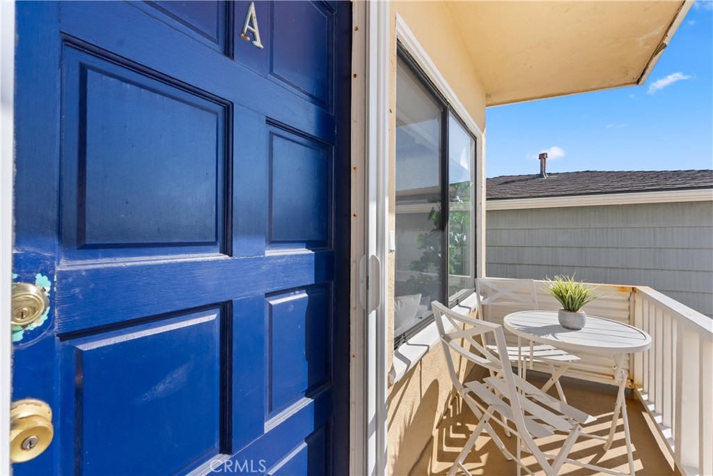 920 The Strand Property Photo 44