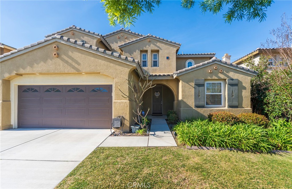 17073 Spring Canyon Property Photo 1