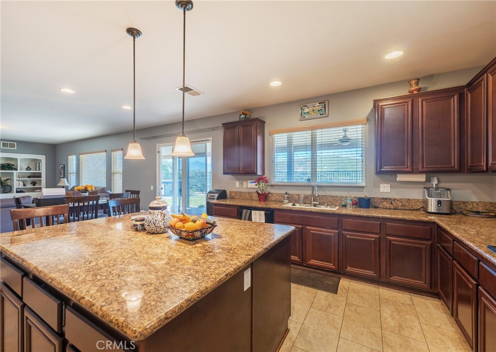 17073 Spring Canyon Property Photo 9