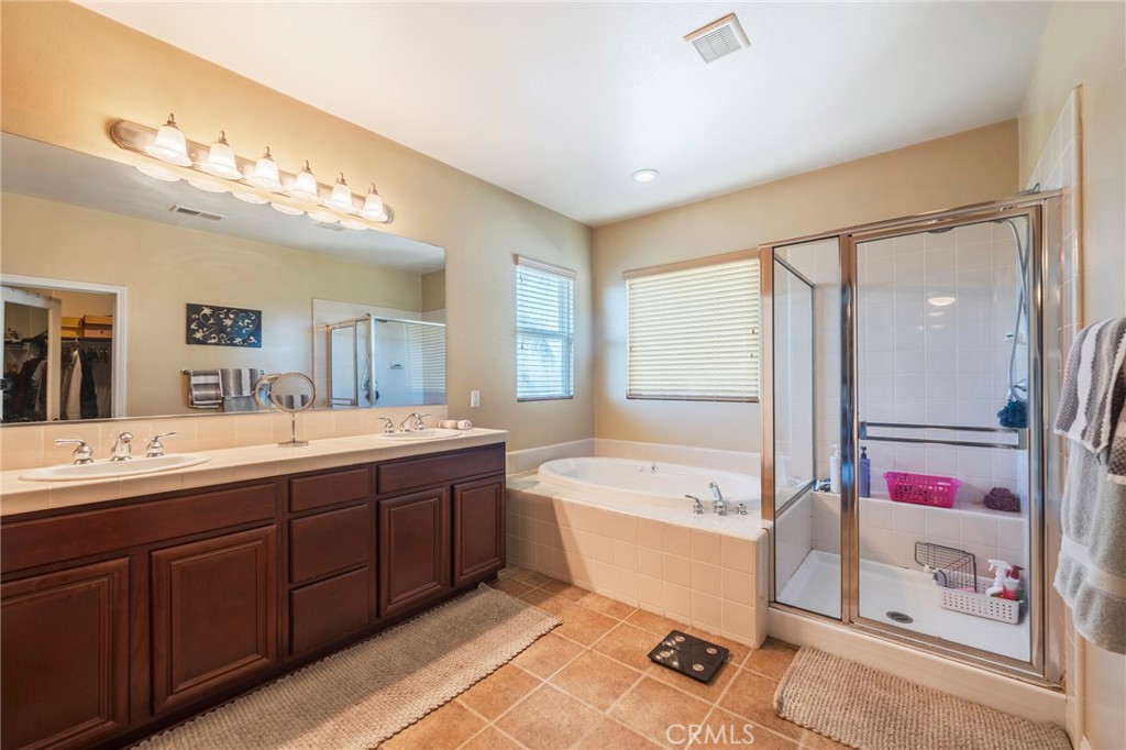 17073 Spring Canyon Property Photo 17