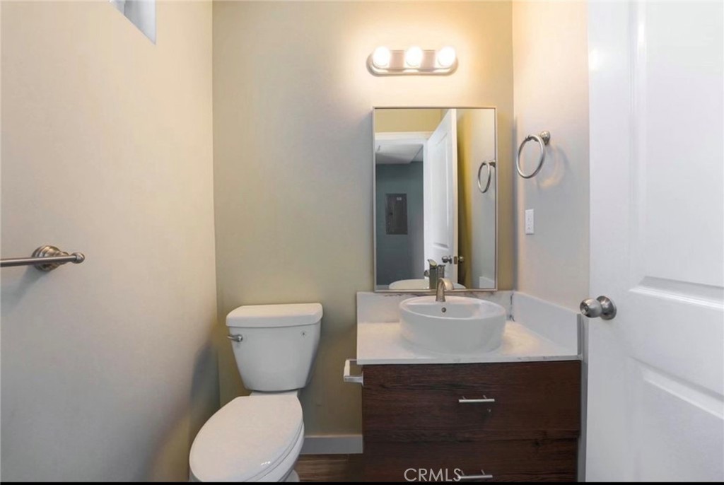 8837 Burnet Avenue Property Photo 8