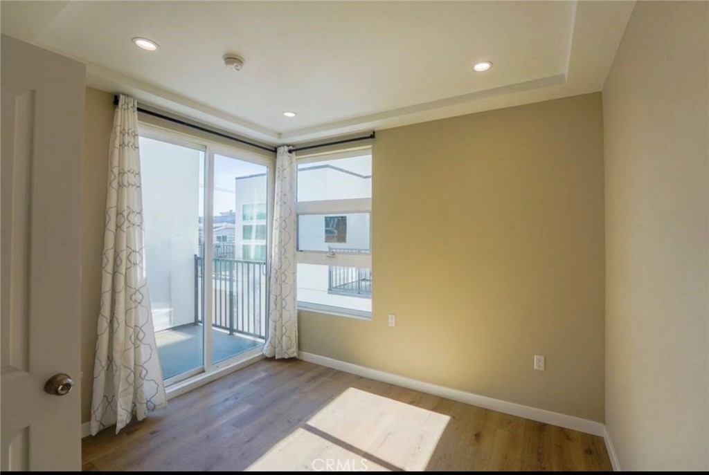 8837 Burnet Avenue Property Photo 9