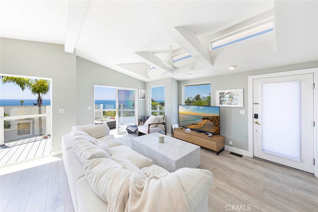 30802 Coast C6 Property Photo 14