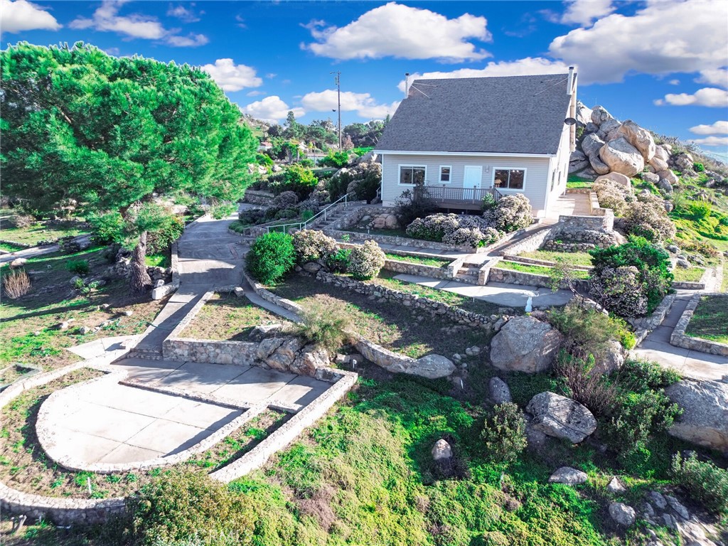 6750 Rainbow Heights Road Property Photo 1