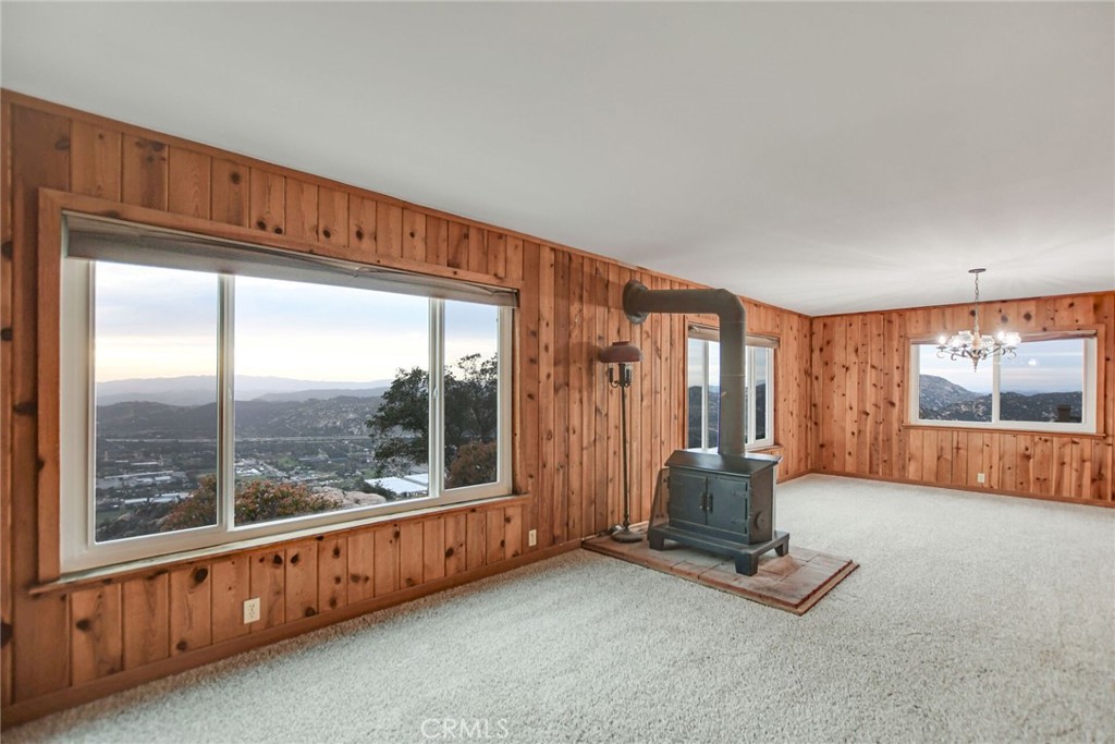 6750 Rainbow Heights Road Property Photo 10