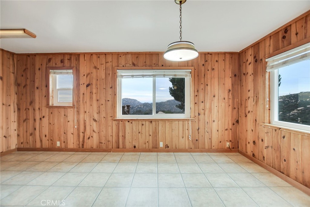 6750 Rainbow Heights Road Property Photo 16