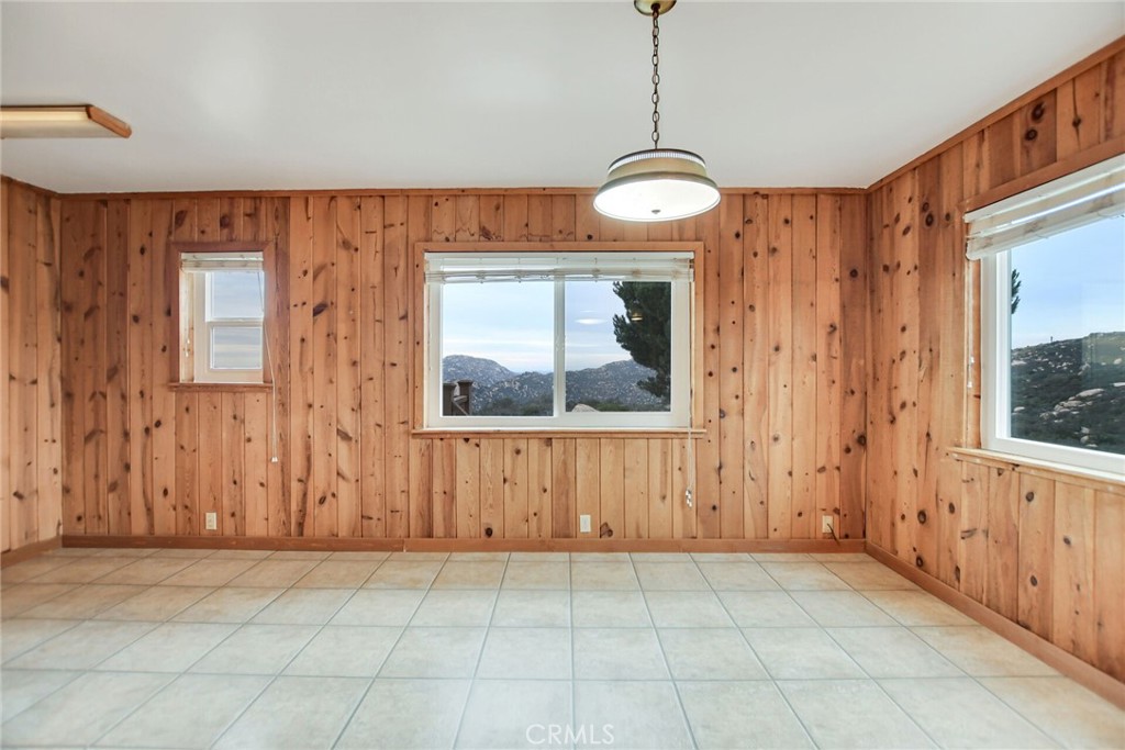 6750 Rainbow Heights Road Property Photo 16
