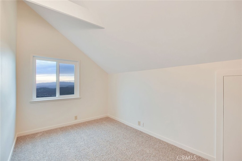 6750 Rainbow Heights Road Property Photo 38