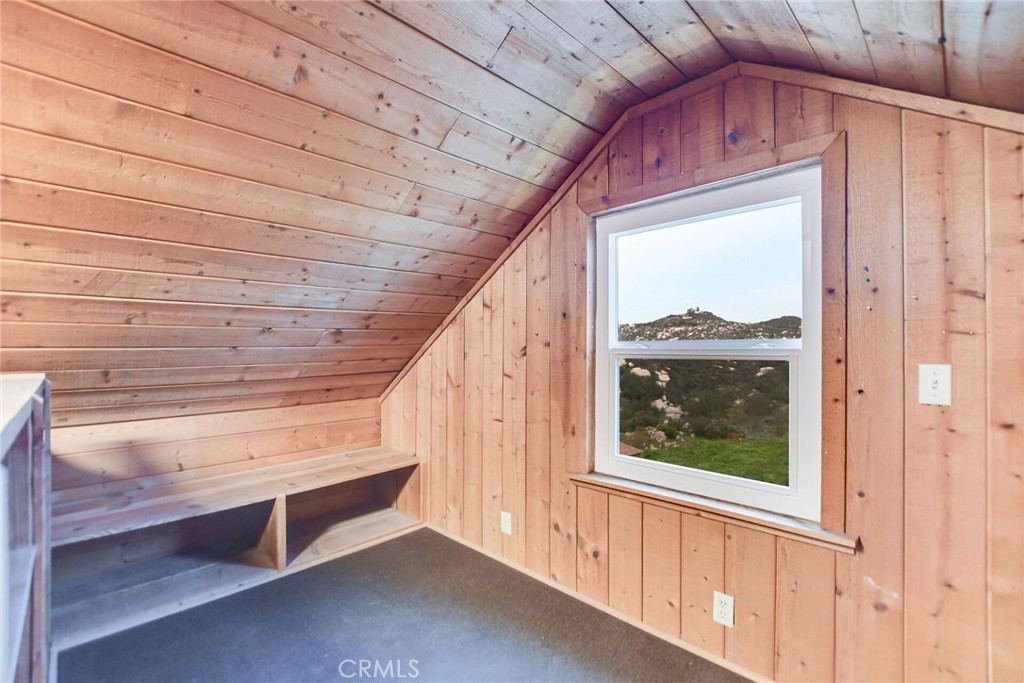 6750 Rainbow Heights Road Property Photo 46