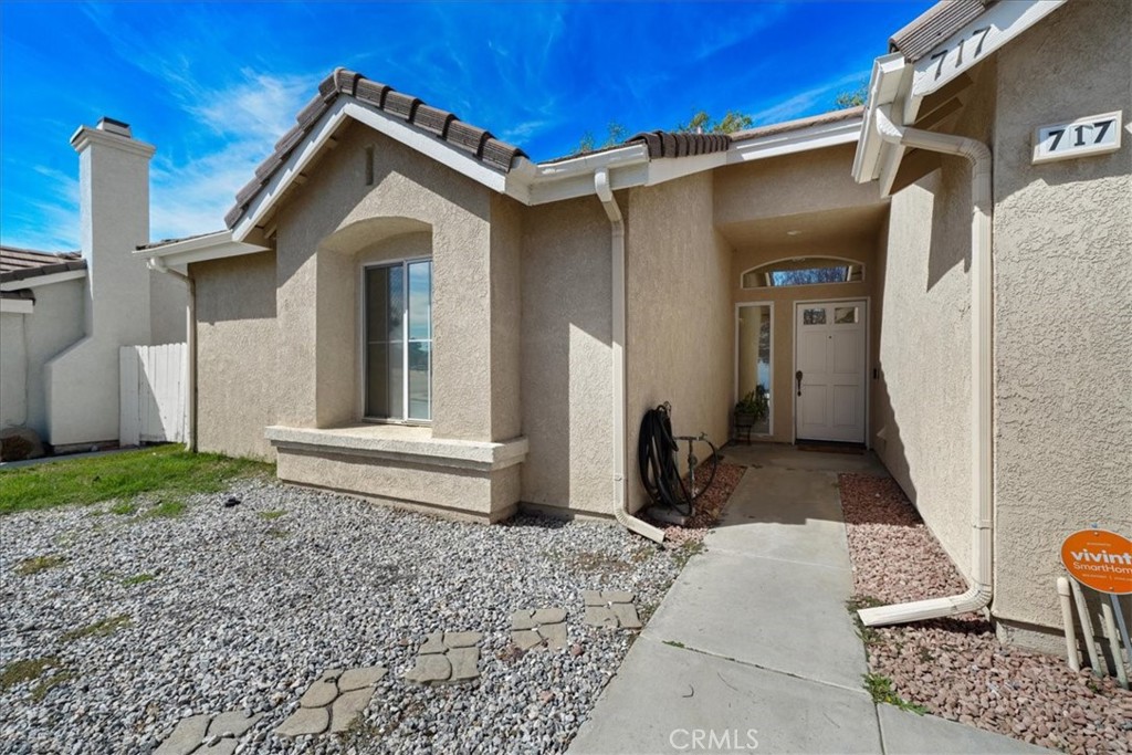 717 Balsam Way Property Photo 3