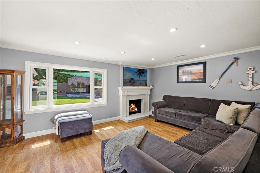 416 Opal Cove Way Property Photo 4