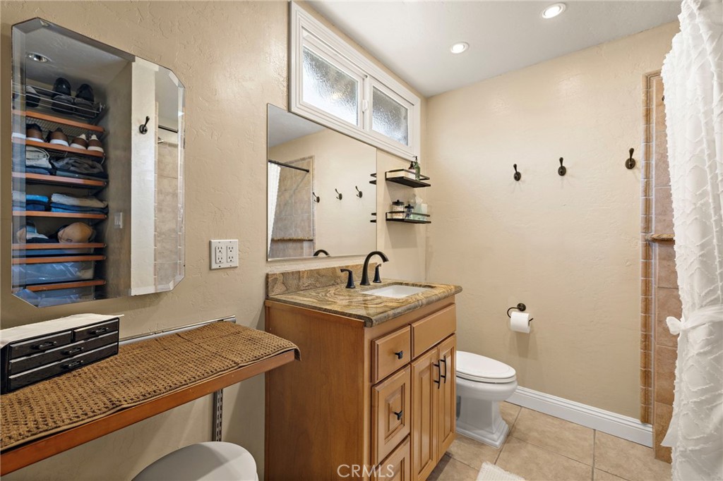 416 Opal Cove Way Property Photo 14