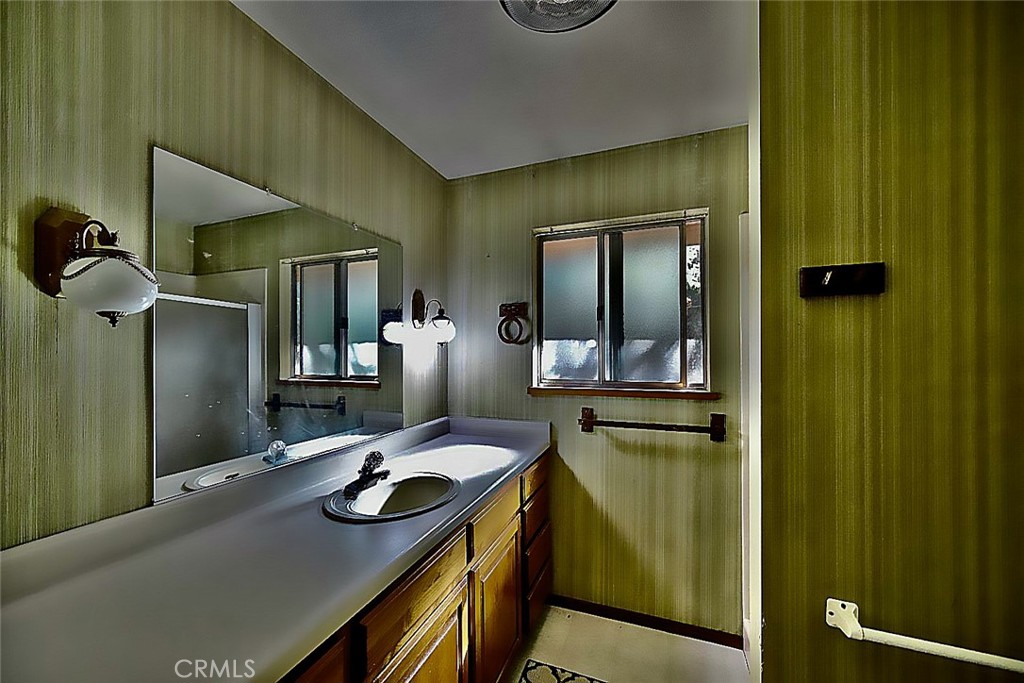 30687 Sleepy Hollow Property Photo 4