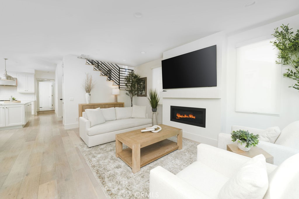 608 Heliotrope Property Photo 22