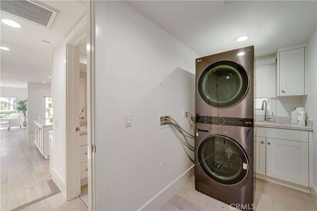 608 Heliotrope Property Photo 26