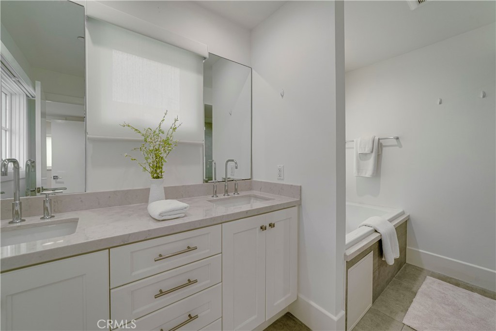 608 Heliotrope Property Photo 29