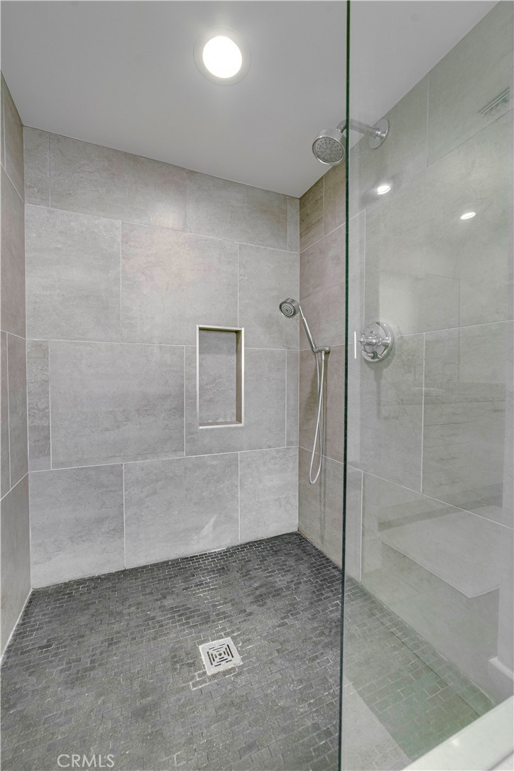 608 Heliotrope Property Photo 32