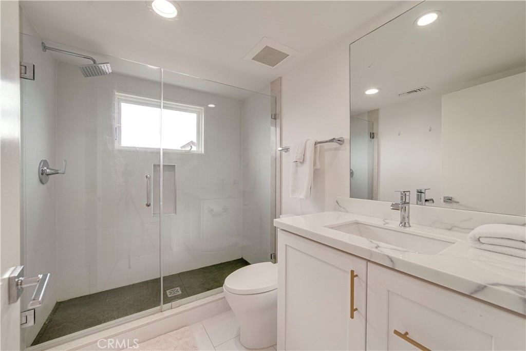 608 Heliotrope Property Photo 42