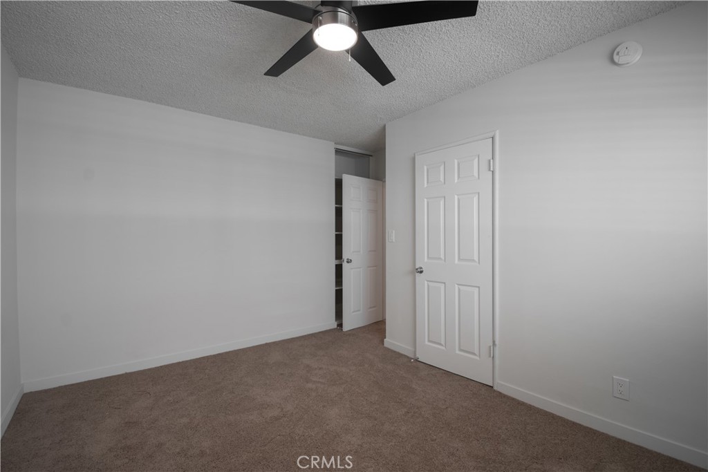 906 E Imperial Property Photo 8