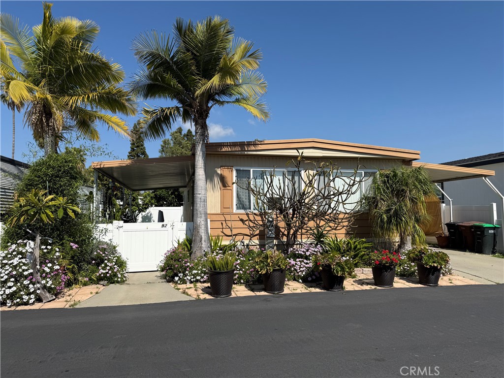 32302 Alipaz 92 Property Photo 1