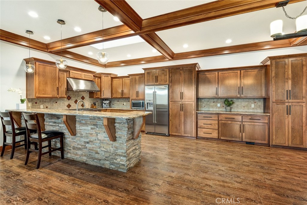 3925 Rivercrest Drive N Property Photo 15