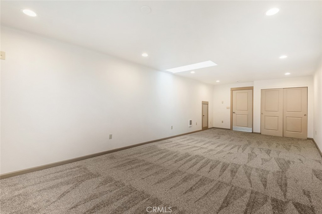 3925 Rivercrest Drive N Property Photo 58