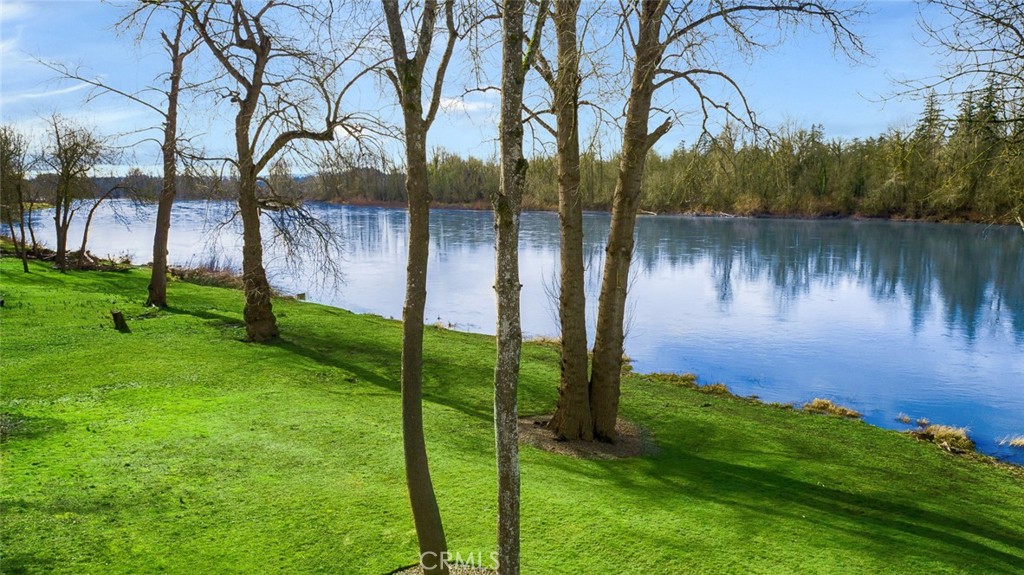 3925 Rivercrest Drive N Property Photo 63