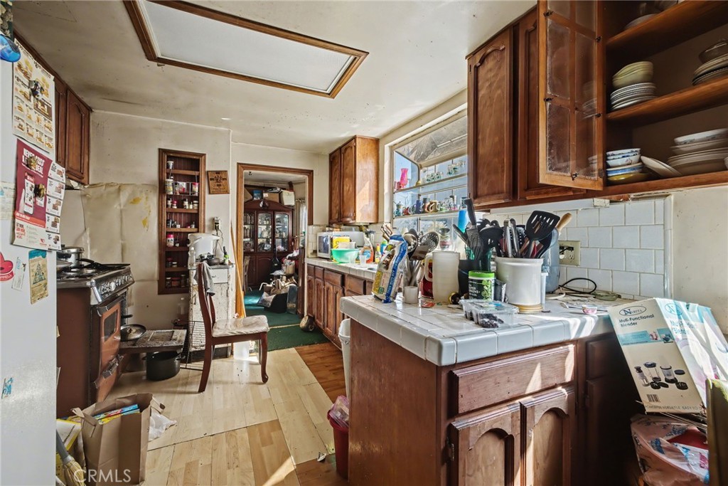 773 N Alexandria Avenue Property Photo 11