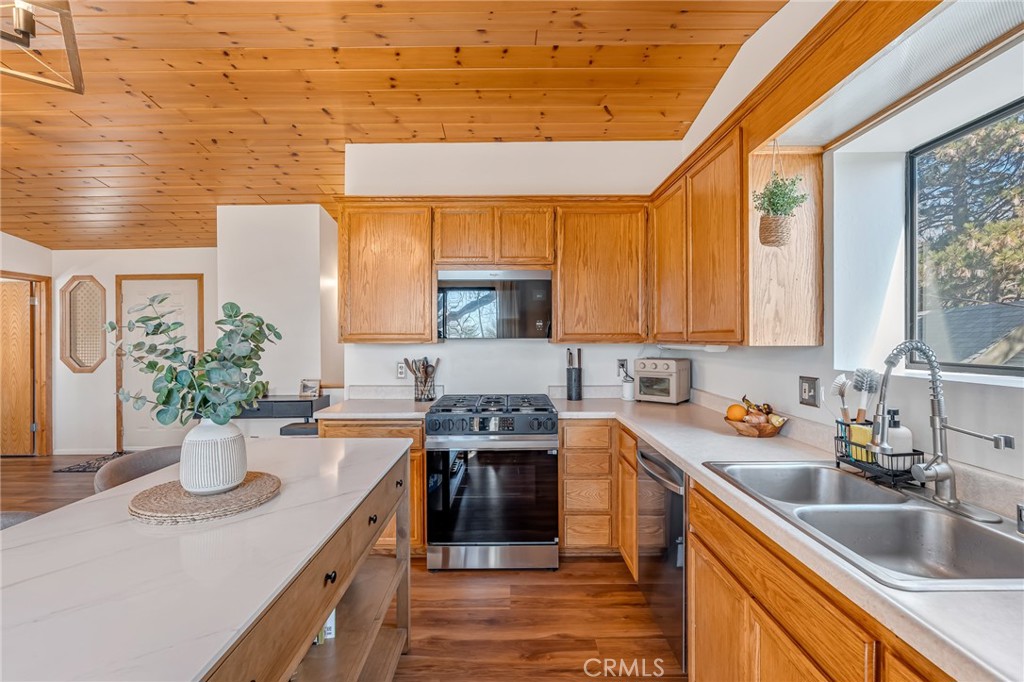 31701 Panorama Property Photo 15