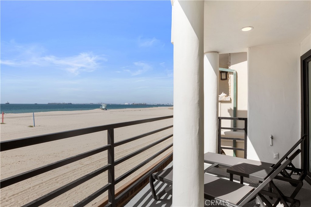 5537 E Seaside Walk Property Photo 37