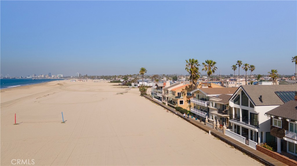 5537 E Seaside Walk Property Photo 41