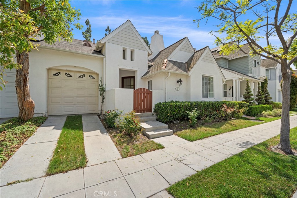 66 Turnbury Property Photo 1