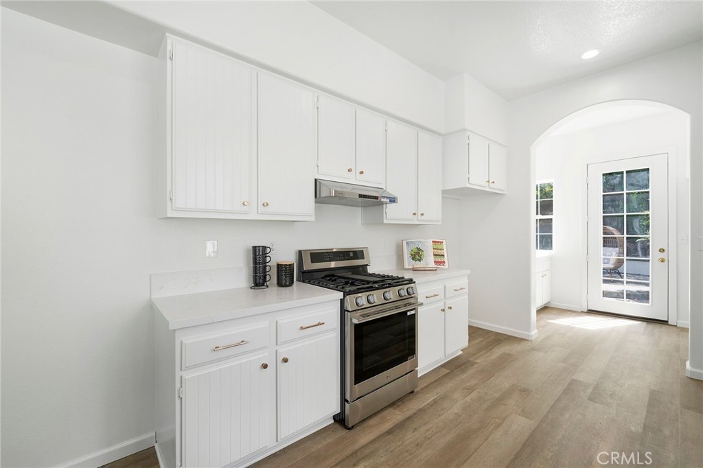 66 Turnbury Property Photo 31