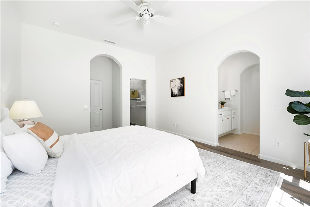 66 Turnbury Property Photo 37
