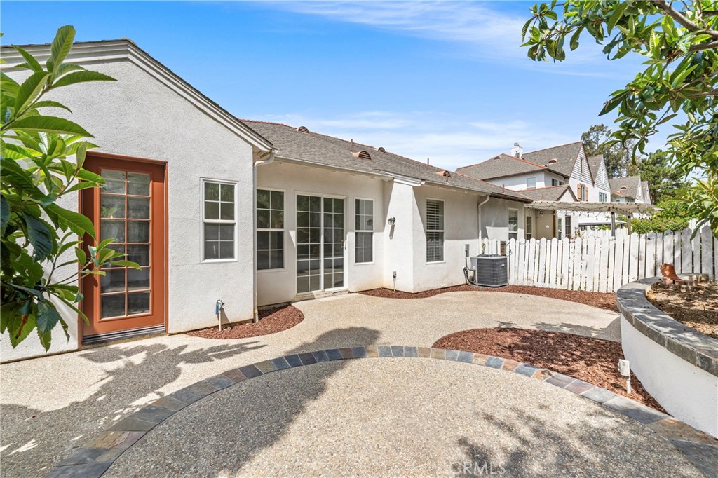 66 Turnbury Property Photo 40
