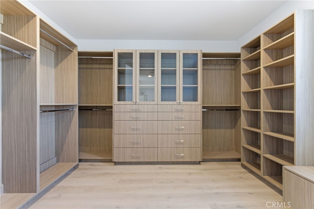 17007 Edgewater Lane Property Photo 39