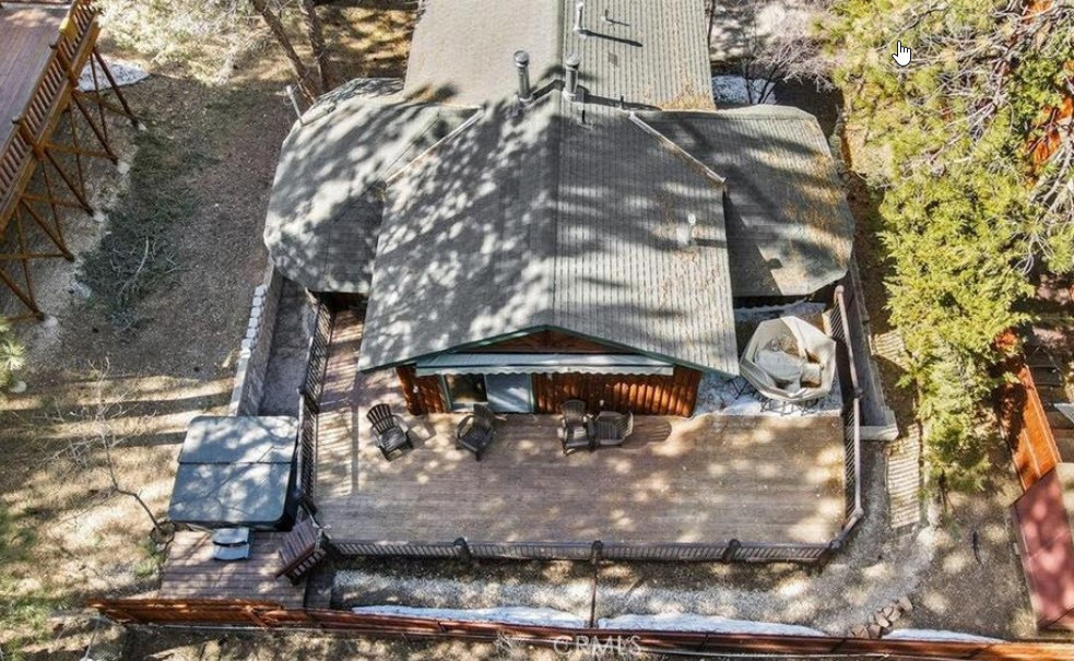 1140 Vine Avenue Property Photo 4