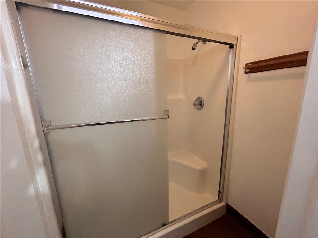 1008 N Ross Property Photo 26