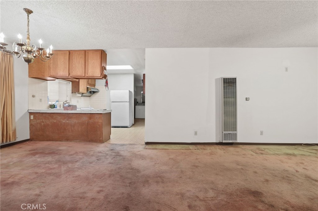 2325 Johnston Street Property Photo 6