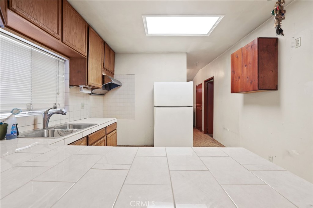 2325 Johnston Street Property Photo 12