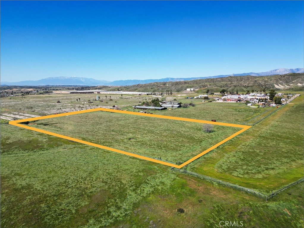 0 Fabian Property Photo 7