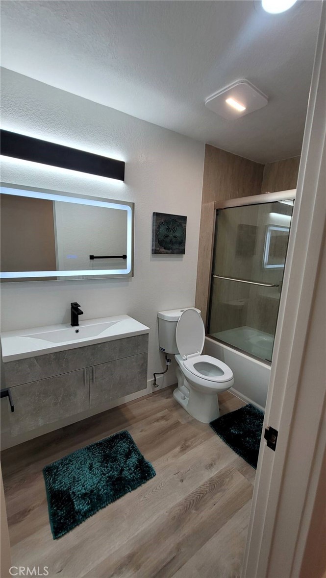 2424 S Gaffey Property Photo 18