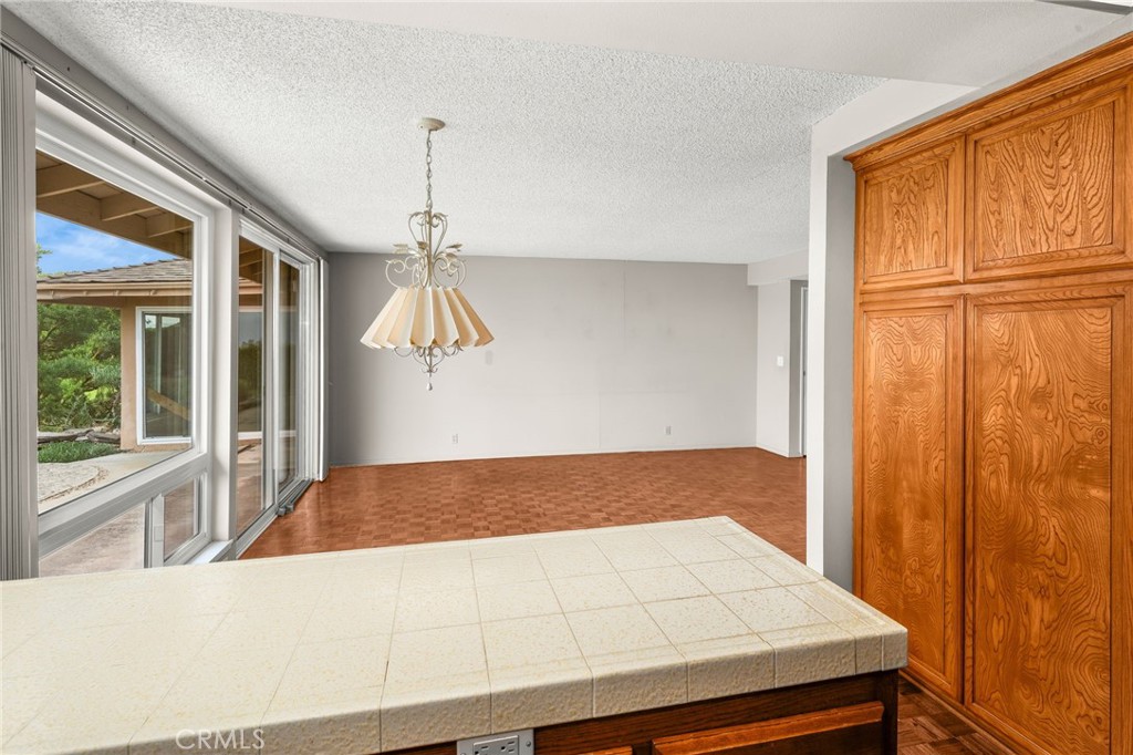 611 Honeywood Lane Property Photo 15