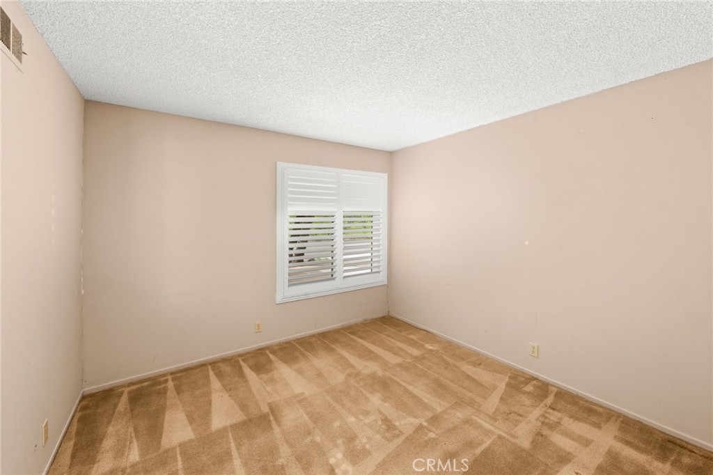 611 Honeywood Lane Property Photo 19