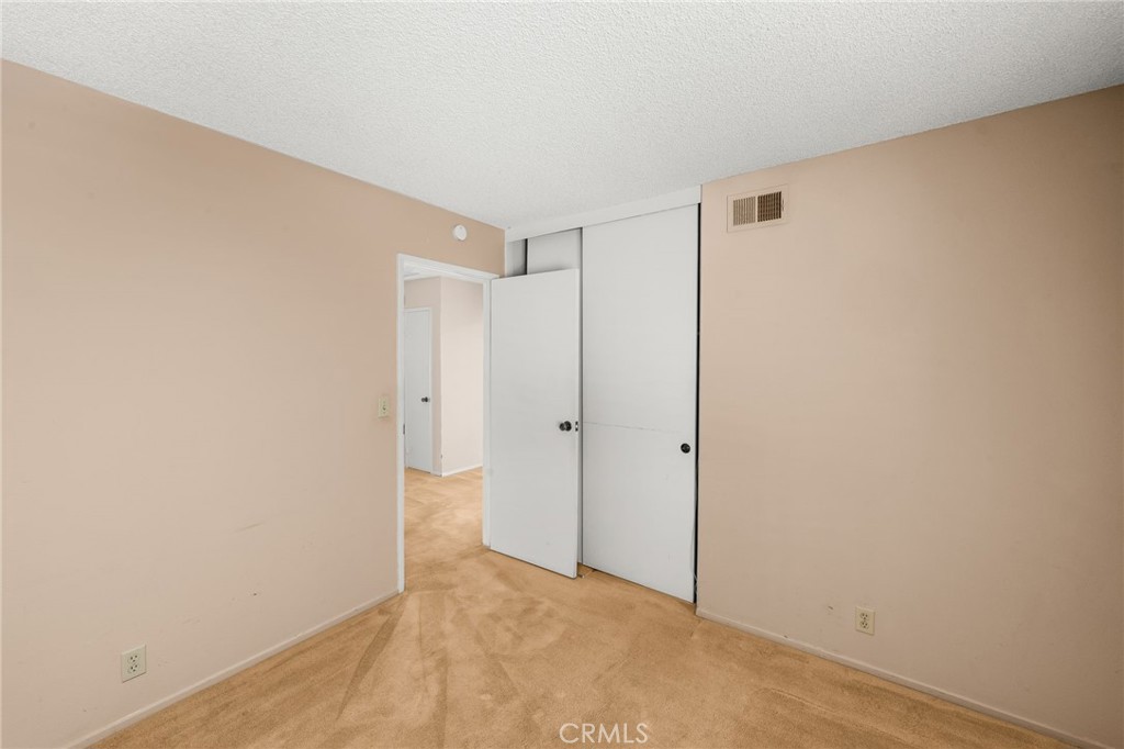 611 Honeywood Lane Property Photo 21