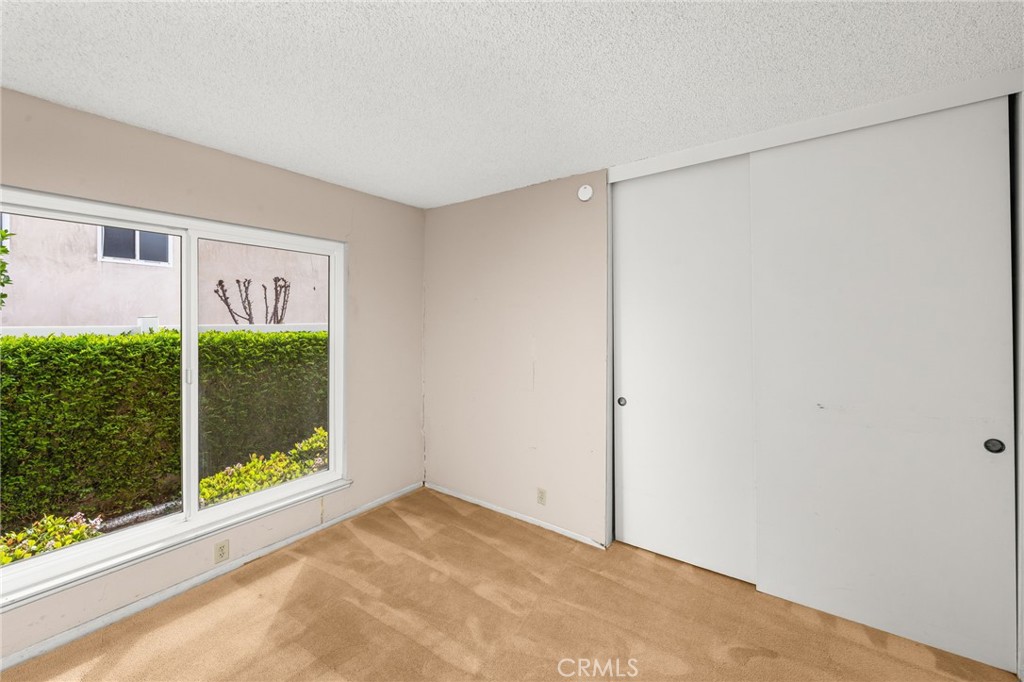 611 Honeywood Lane Property Photo 29