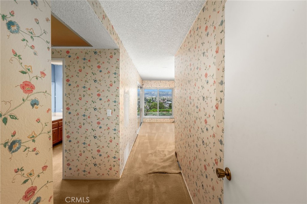 611 Honeywood Lane Property Photo 31