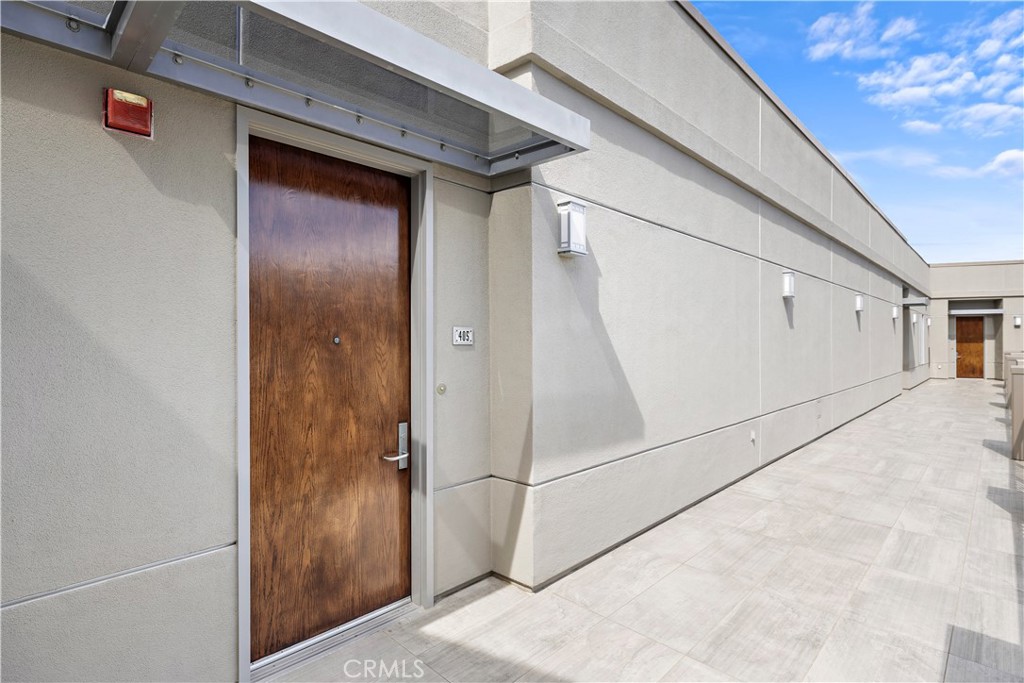 OC26055852 Property Photo 4